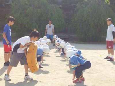 小学生低学年の熊たち。